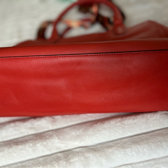 Authentic Coach Purse - Picture 10 of 10